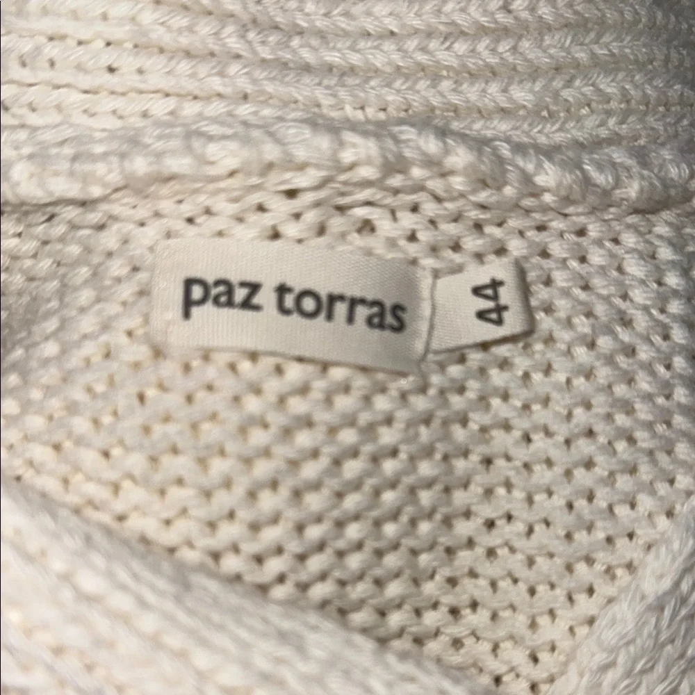Paz torras V-Neck Textured Sweater92